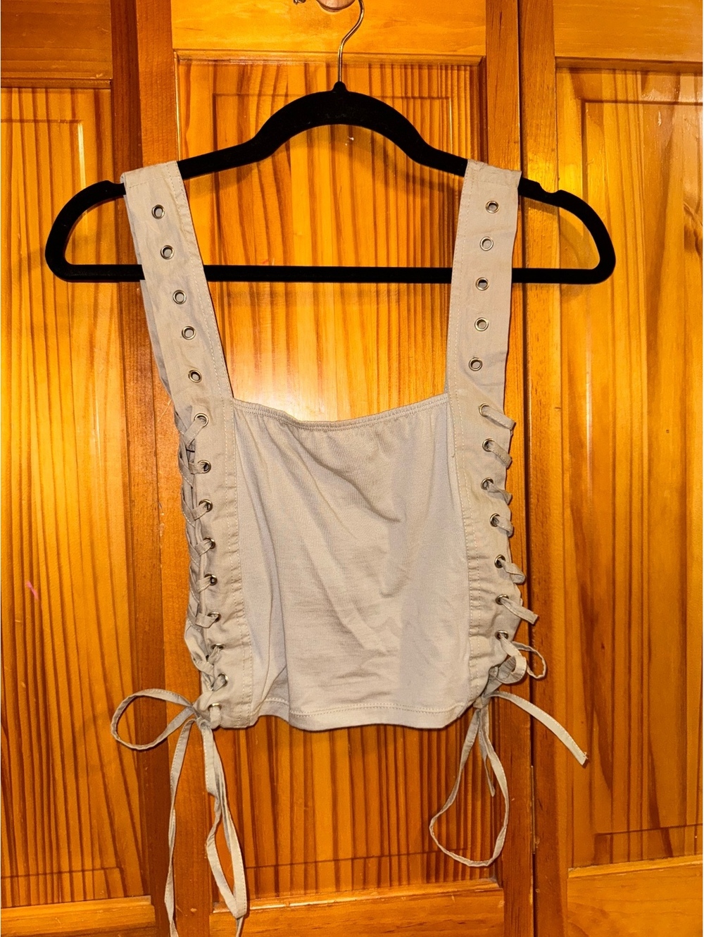 Motel light gray lace-up side crop top